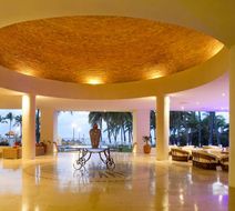 Hotel Emporio Ixtapa Lobby