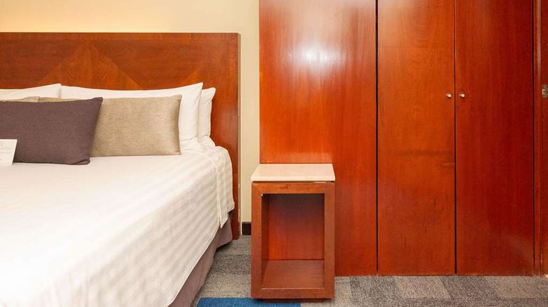 <b>Emporio Reforma Suite</b>. Images powered by <a href="https://iceportal.shijigroup.com/" title="IcePortal" target="_blank">IcePortal</a>.