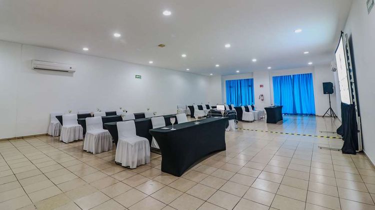 Emporio Acapulco Spa