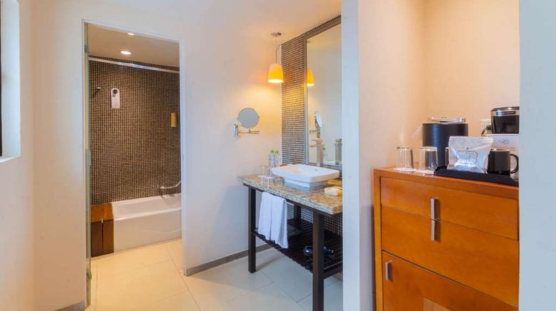 <b>Emporio Veracruz Room</b>. Images powered by <a href="https://iceportal.shijigroup.com/" title="IcePortal" target="_blank">IcePortal</a>.