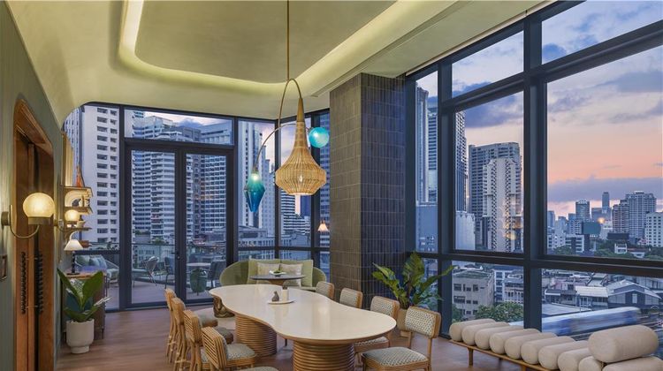KROMO Bangkok, Curio Collection by Hilto Meeting