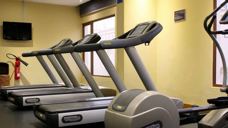 Golden Tulip Muscat Health