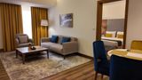 Golden Tulip Muscat Suite