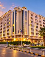 Golden Tulip Muscat