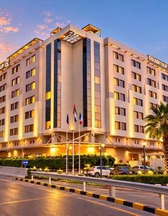 Golden Tulip Muscat