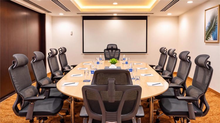 Golden Tulip Muscat Meeting