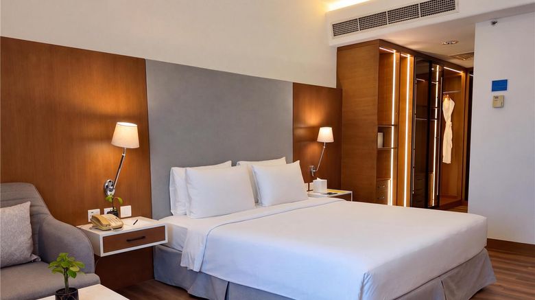 <b>Golden Tulip Muscat Suite</b>. Images powered by <a href="https://iceportal.shijigroup.com/" title="IcePortal" target="_blank">IcePortal</a>.