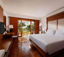 Nusa Dua Beach Hotel and Spa Room
