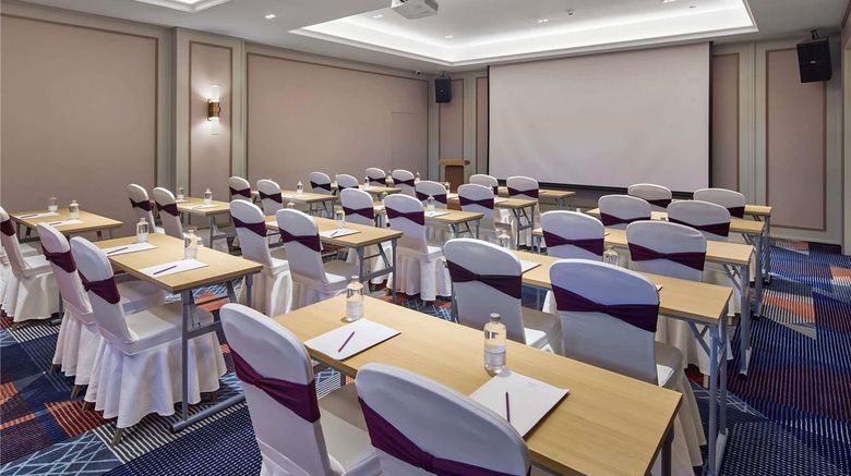 <b>Mercure Yiwu International Trade City Meeting</b>. Images powered by <a href="https://iceportal.shijigroup.com/" title="IcePortal" target="_blank">IcePortal</a>.