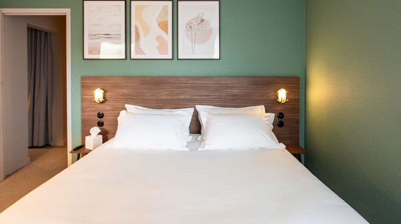<b>La Maison Obono Room</b>. Images powered by <a href="https://iceportal.shijigroup.com/" title="IcePortal" target="_blank">IcePortal</a>.