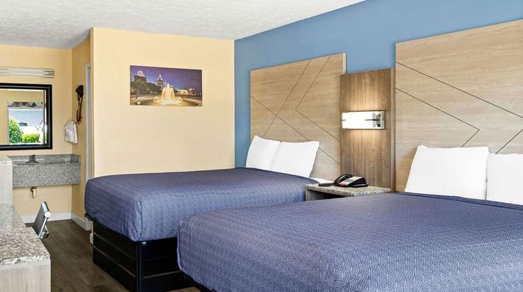 Rodeway Inn Oxford Room