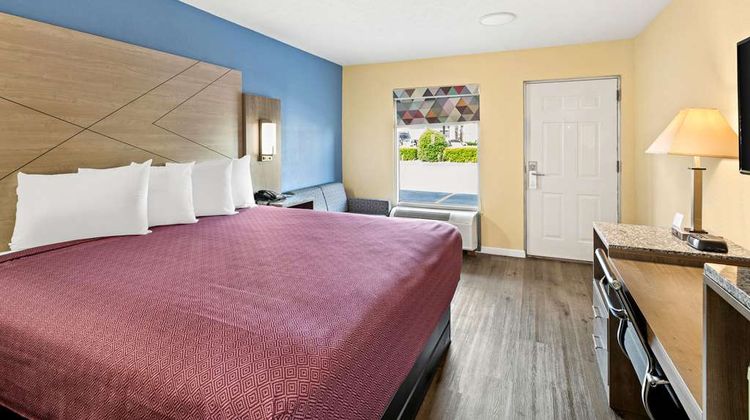 Rodeway Inn Oxford Room