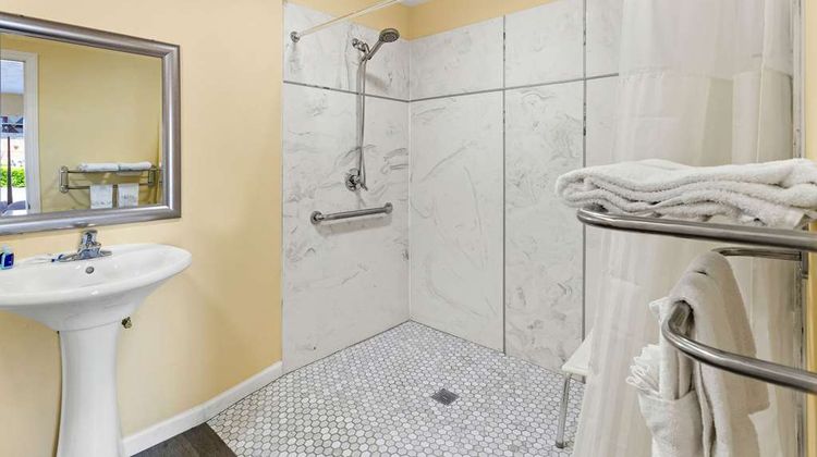 Rodeway Inn Oxford Room