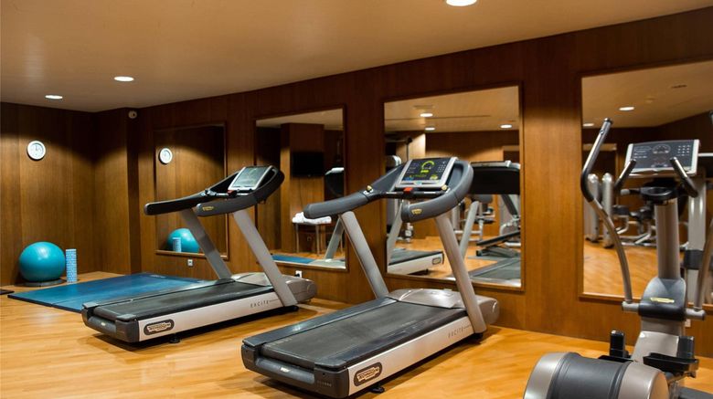 <b>Clarion Paris CDG Airport Health</b>. Images powered by <a href="https://iceportal.shijigroup.com/" title="IcePortal" target="_blank">IcePortal</a>.