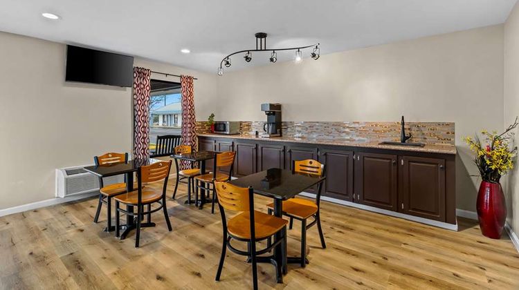 Rodeway Inn and Suites Brookhaven Restaurant