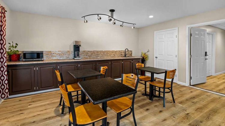 Rodeway Inn and Suites Brookhaven Restaurant
