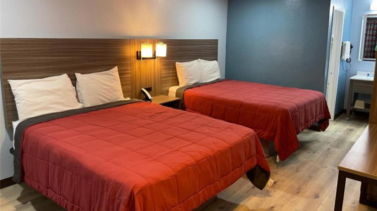 Rodeway Inn and Suites Brookhaven Room