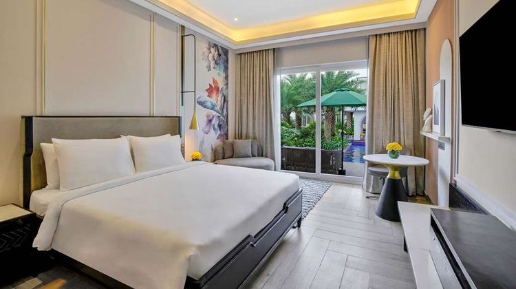 Pramod Lands End Resort-Radisson Individ Room