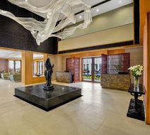 Pramod Lands End Resort-Radisson Individ Lobby