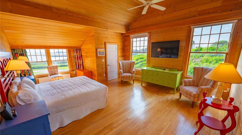 <b>The Colony Hotel Suite</b>. Images powered by <a href="https://iceportal.shijigroup.com/" title="IcePortal" target="_blank">IcePortal</a>.