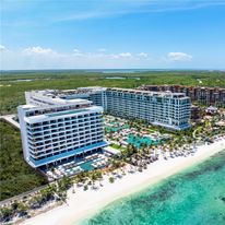 Hotel Mousai Cancun