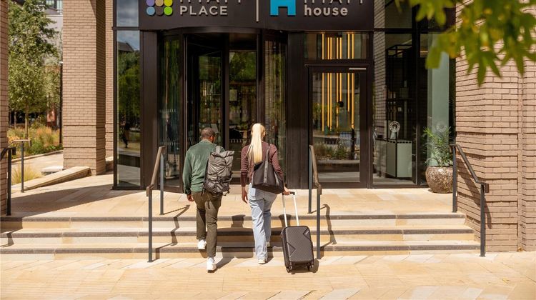 Hyatt House Leeds Exterior