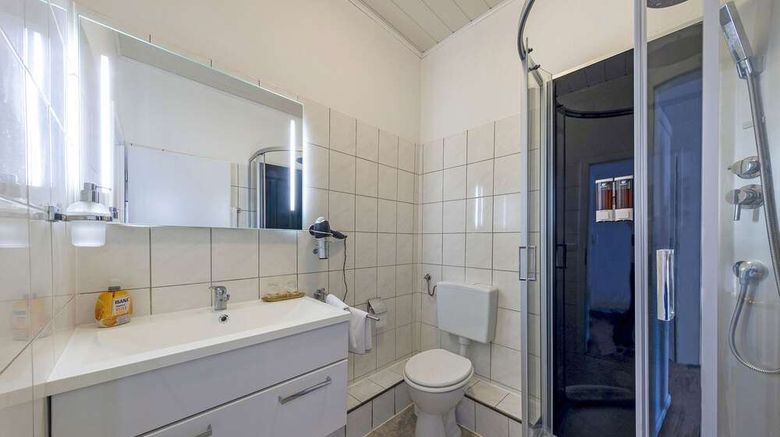 <b>AKZENT Alte Direktionsvilla Kupfermuehle Room</b>. Images powered by <a href="https://iceportal.shijigroup.com/" title="IcePortal" target="_blank">IcePortal</a>.