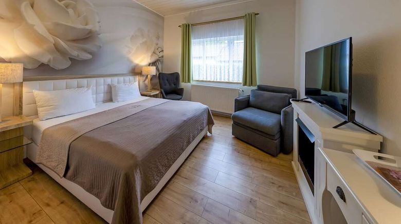 <b>AKZENT Alte Direktionsvilla Kupfermuehle Room</b>. Images powered by <a href="https://iceportal.shijigroup.com/" title="IcePortal" target="_blank">IcePortal</a>.