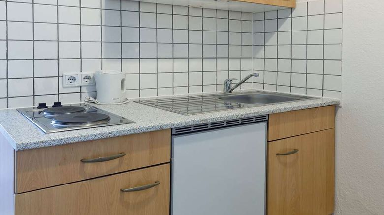 <b>AKZENT Alte Direktionsvilla Kupfermuehle Suite</b>. Images powered by <a href="https://iceportal.shijigroup.com/" title="IcePortal" target="_blank">IcePortal</a>.