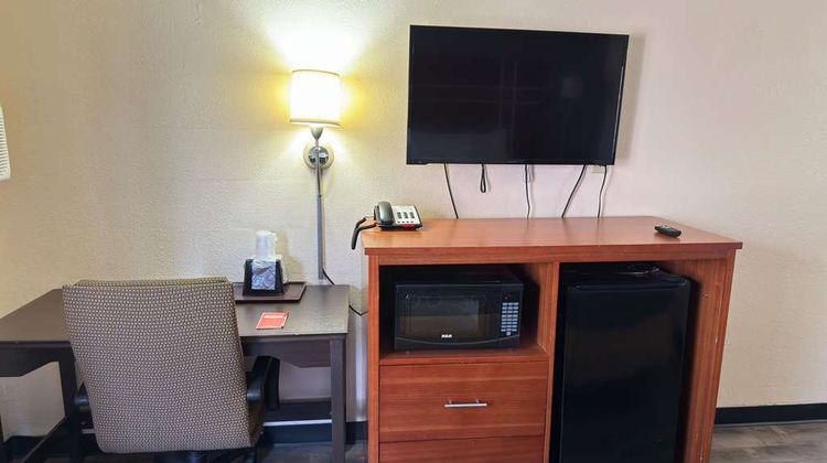 Econo Lodge Waite Park St Cloud Room