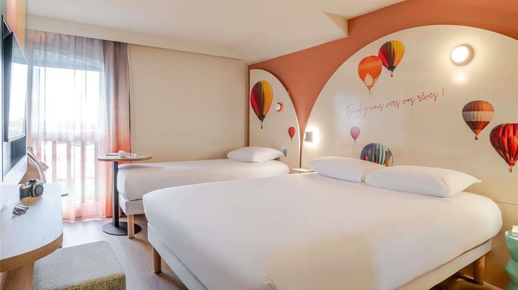 Ibis Styles Saint Jean De Luz Room