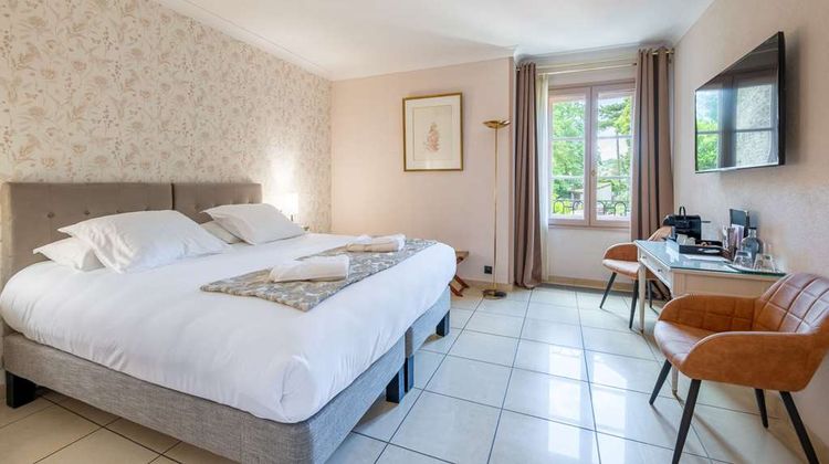 Hotel de Greuze Room