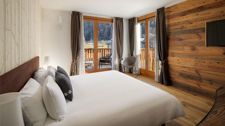 <b>Montana Lodge And Spa Room</b>. Images powered by <a href="https://iceportal.shijigroup.com/" title="IcePortal" target="_blank">IcePortal</a>.
