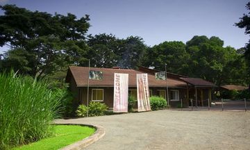 Dik Dik Hotel & Tours
