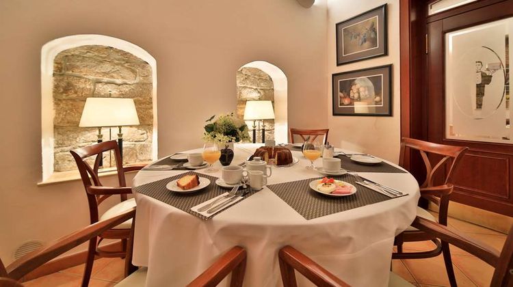 Hotel Carlton Restaurant