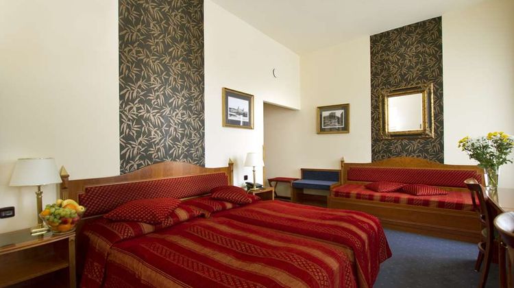 Ariston Hotel Room