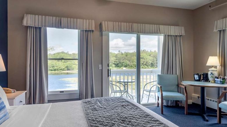 <b>Sebasco Harbor Resort Room</b>. Images powered by <a href="https://iceportal.shijigroup.com/" title="IcePortal" target="_blank">IcePortal</a>.