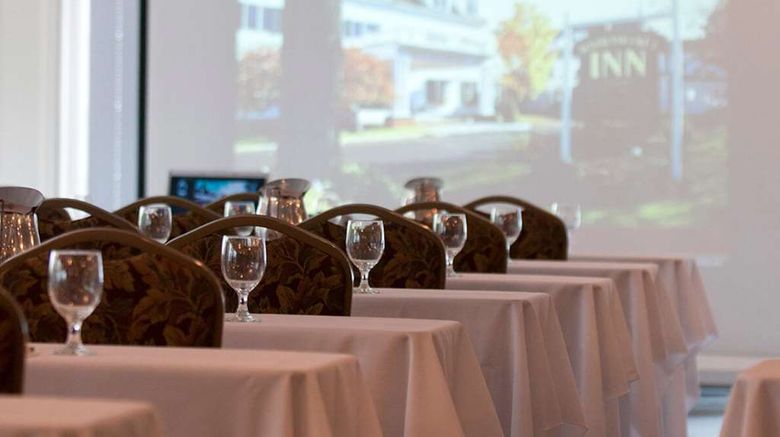 <b>Harraseeket Inn & Event House Ballroom</b>. Images powered by <a href="https://iceportal.shijigroup.com/" title="IcePortal" target="_blank">IcePortal</a>.