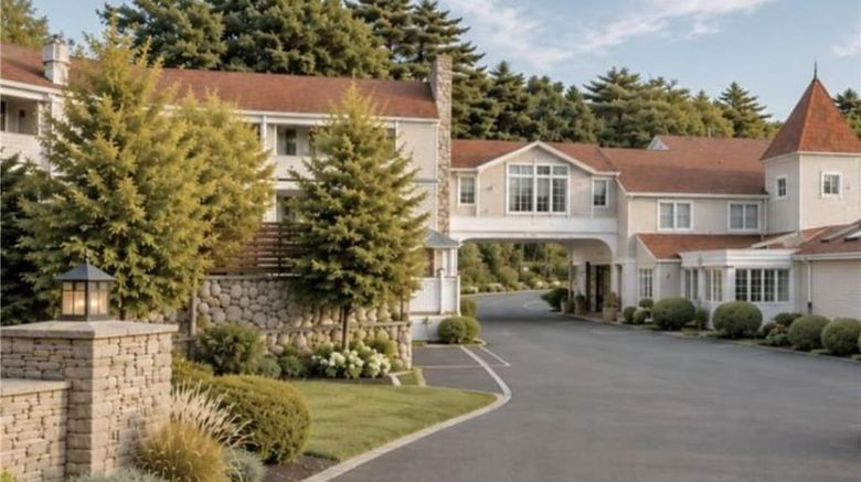 Meadowmere Resort Exterior. Images powered by <a href="https://iceportal.shijigroup.com" target="_blank" rel="noopener">Ice Portal</a>.