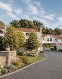 Meadowmere Resort