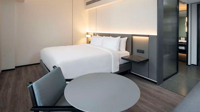 <b>Radisson Hotel Don Mueang Bangkok Room</b>. Images powered by <a href="https://iceportal.shijigroup.com/" title="IcePortal" target="_blank">IcePortal</a>.