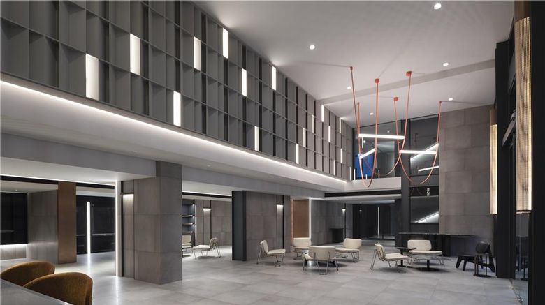 <b>Radisson Hotel Don Mueang Bangkok Lobby</b>. Images powered by <a href="https://iceportal.shijigroup.com/" title="IcePortal" target="_blank">IcePortal</a>.