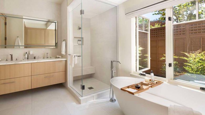 <b>CordeValle Room</b>. Images powered by <a href="https://iceportal.shijigroup.com/" title="IcePortal" target="_blank">IcePortal</a>.