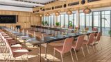 <b>Pullman Budapest Meeting</b>. Images powered by <a href="https://iceportal.shijigroup.com/" title="IcePortal" target="_blank">IcePortal</a>.