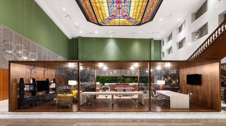 <b>Wyndham Monterrey Ambassador Centro Lobby</b>. Images powered by <a href="https://iceportal.shijigroup.com/" title="IcePortal" target="_blank">IcePortal</a>.