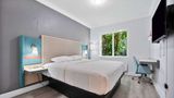 Garden Hotel Miami International Airport Room