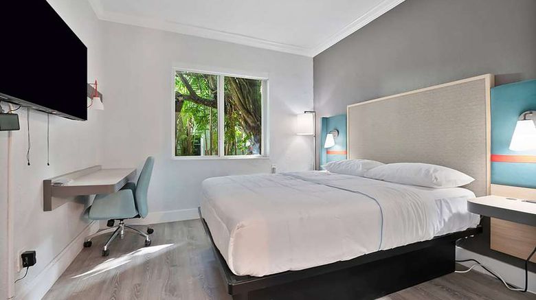<b>Garden Hotel Miami International Airport Room</b>. Images powered by <a href="https://iceportal.shijigroup.com/" title="IcePortal" target="_blank">IcePortal</a>.