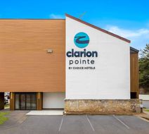 Clarion Pointe Exterior