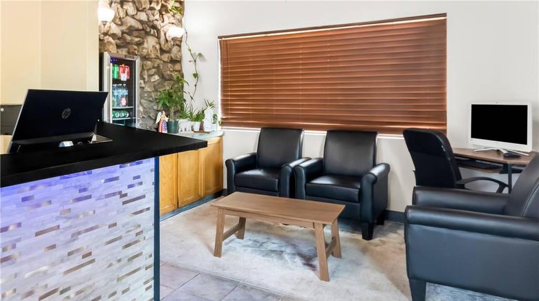 <b>Rodeway Inn Helena Lobby</b>. Images powered by <a href="https://iceportal.shijigroup.com/" title="IcePortal" target="_blank">IcePortal</a>.