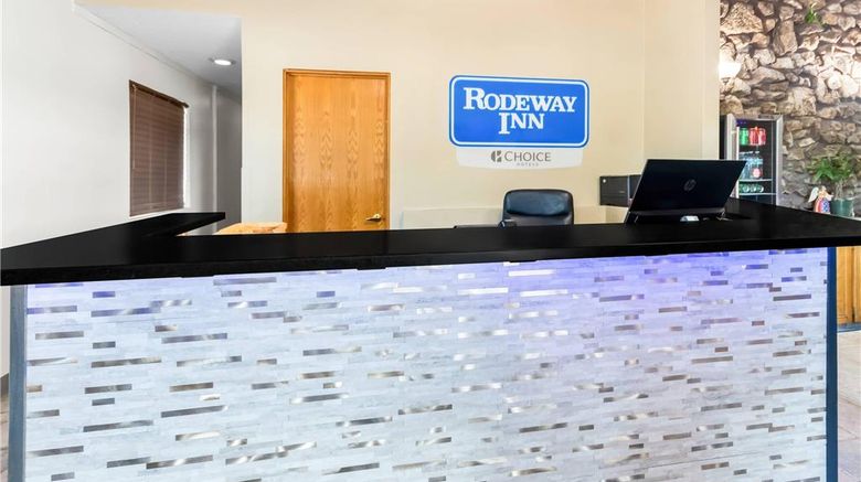 <b>Rodeway Inn Helena Lobby</b>. Images powered by <a href="https://iceportal.shijigroup.com/" title="IcePortal" target="_blank">IcePortal</a>.
